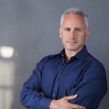 FrontPageMichael 400x267 1 220x220